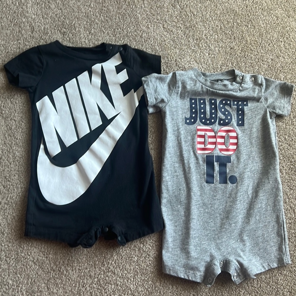 2 Nike rompers size 9 month